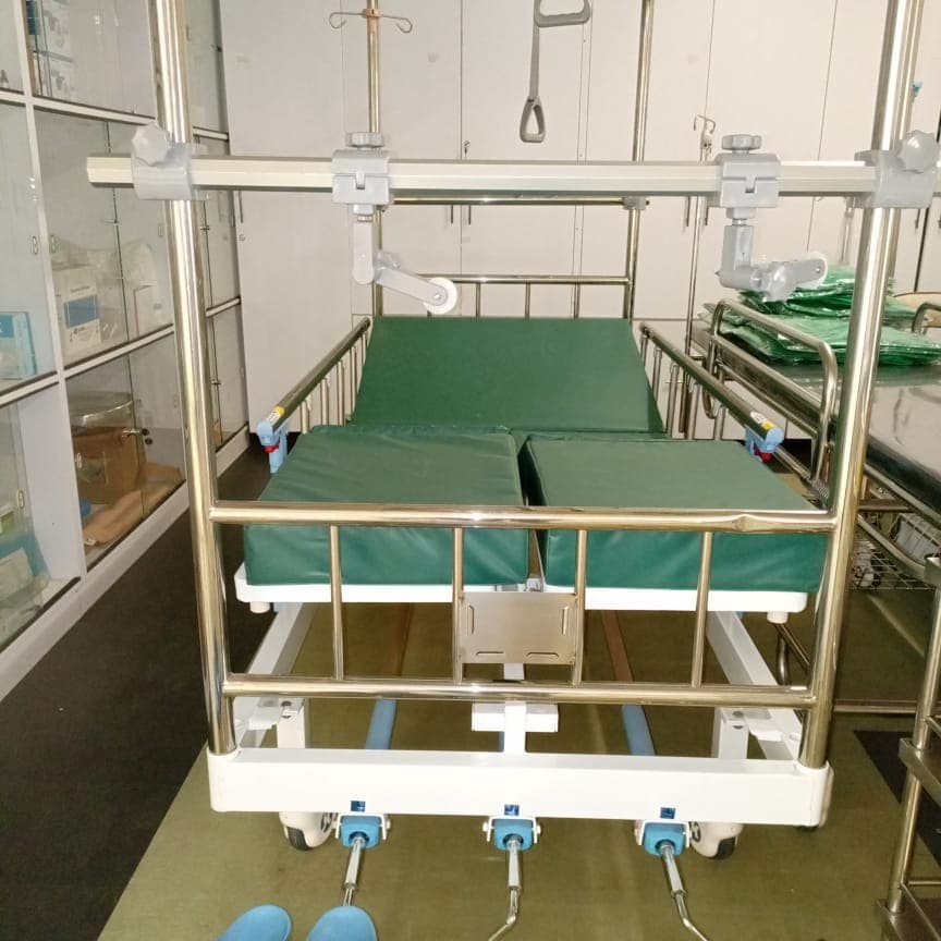 3 function Orthopedic Bed - Image 1